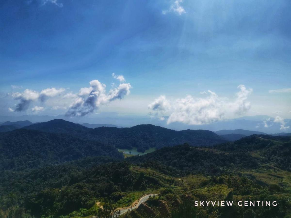12 Pax Skyview Homestay 2 Family Room 2R2B Golden Hills Mountain View Genting Highland Гентинг Хайлендс Екстериор снимка